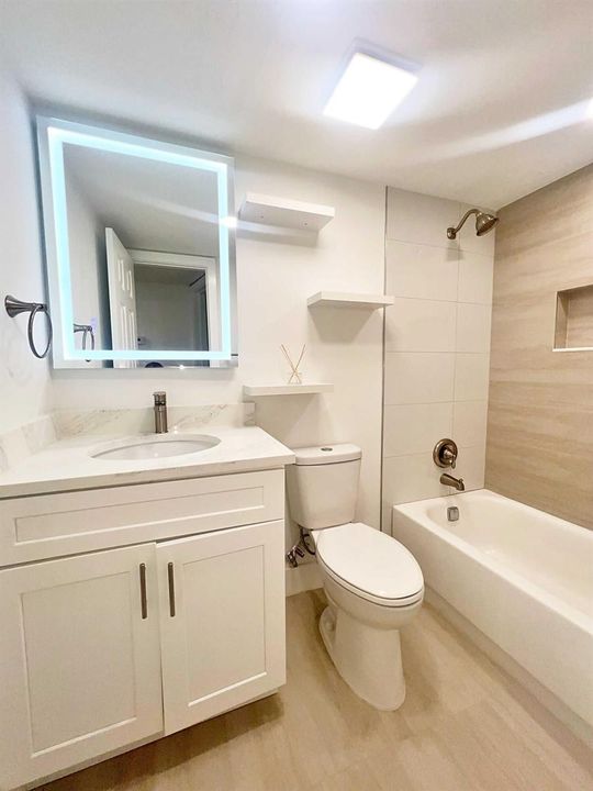 Main Bath 1