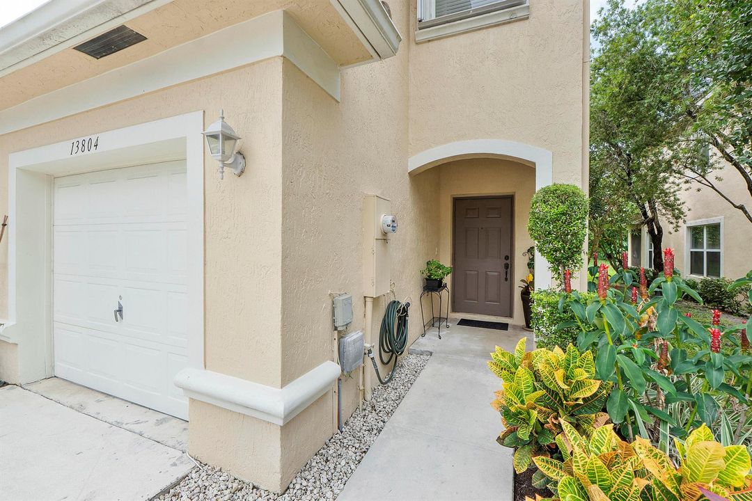 13804 Creston Pl_046