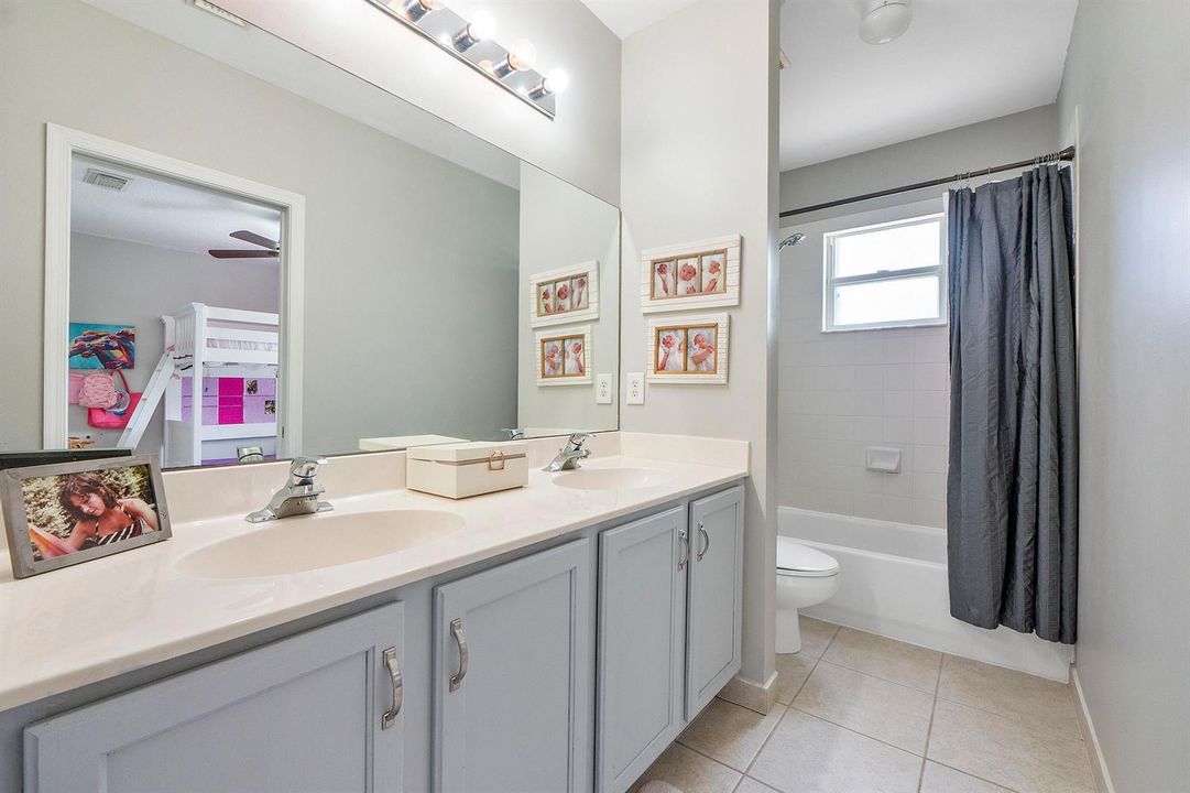 13804 Creston Pl_031