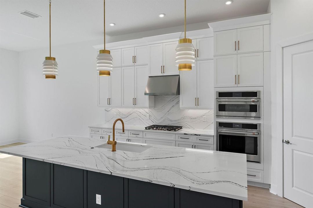 Island Kitchen