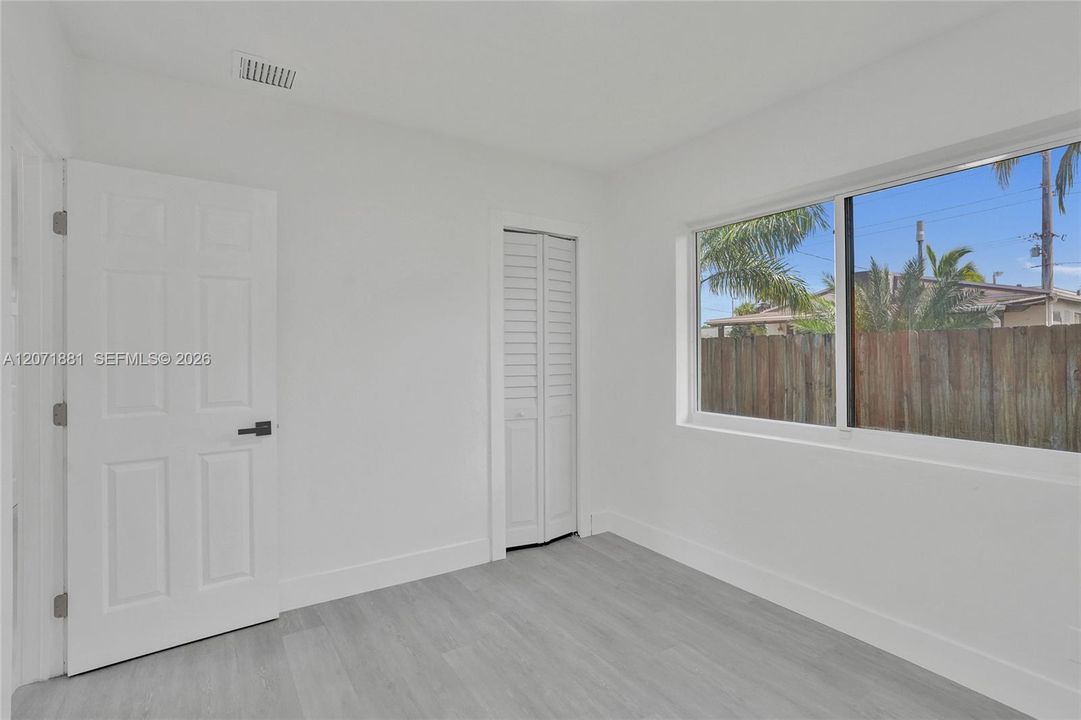 For Sale: $419,900 (3 beds, 1 baths, 1020 Square Feet)