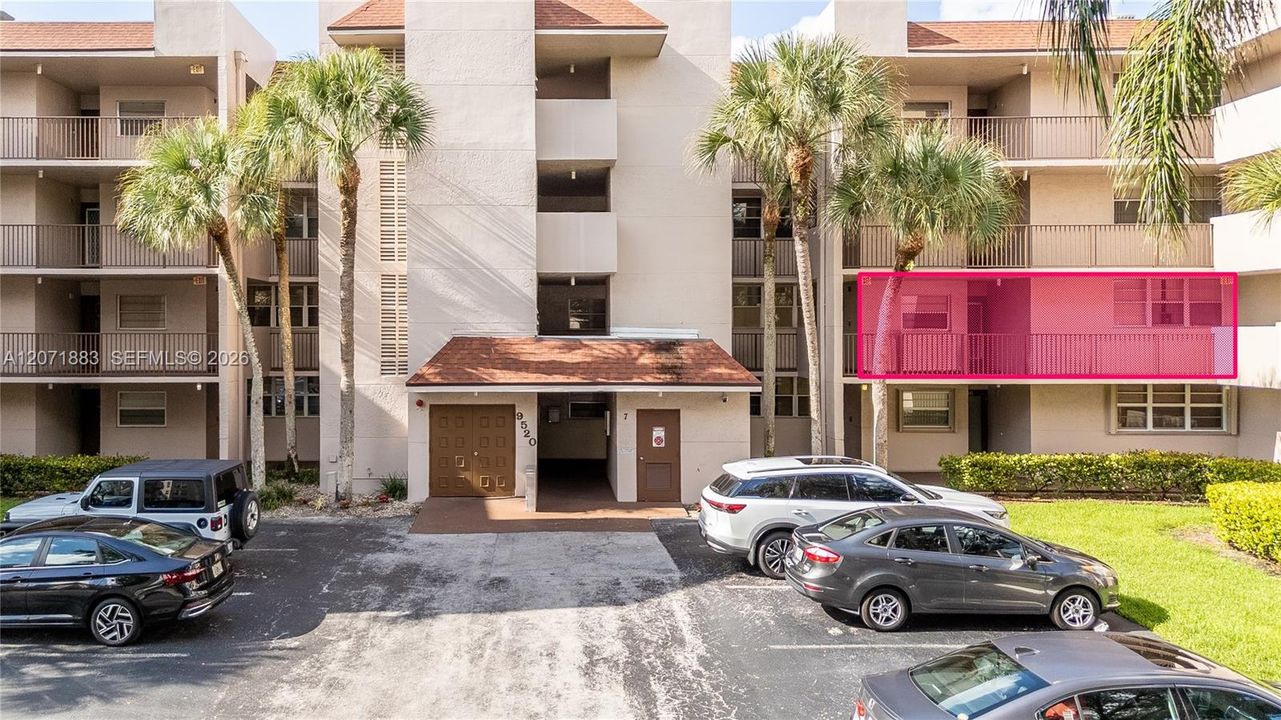 For Rent: $2,450 (3 beds, 2 baths, 1124 Square Feet)