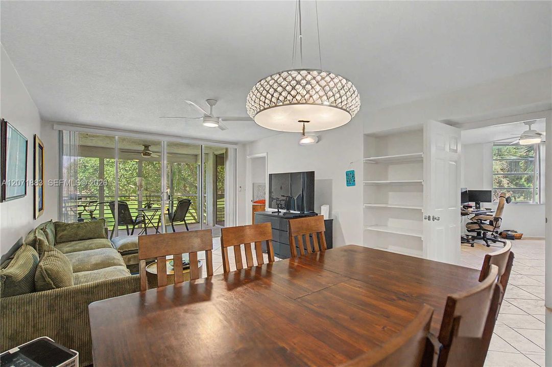 For Rent: $2,450 (3 beds, 2 baths, 1124 Square Feet)