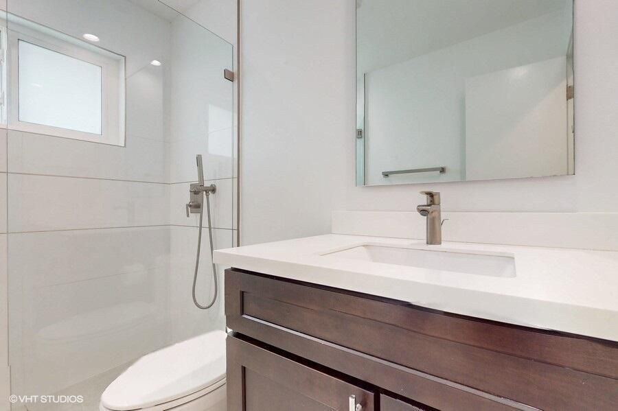 22_200sw6thave_2022_Small