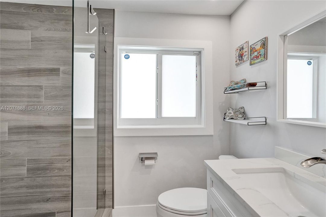For Sale: $1,349,900 (3 beds, 2 baths, 1709 Square Feet)