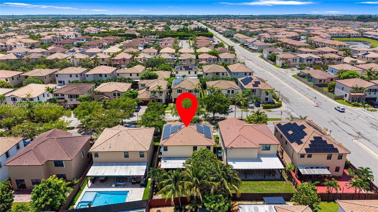 En Venta: $625,000 (3 camas, 2 baños, 2573 Pies cuadrados)
