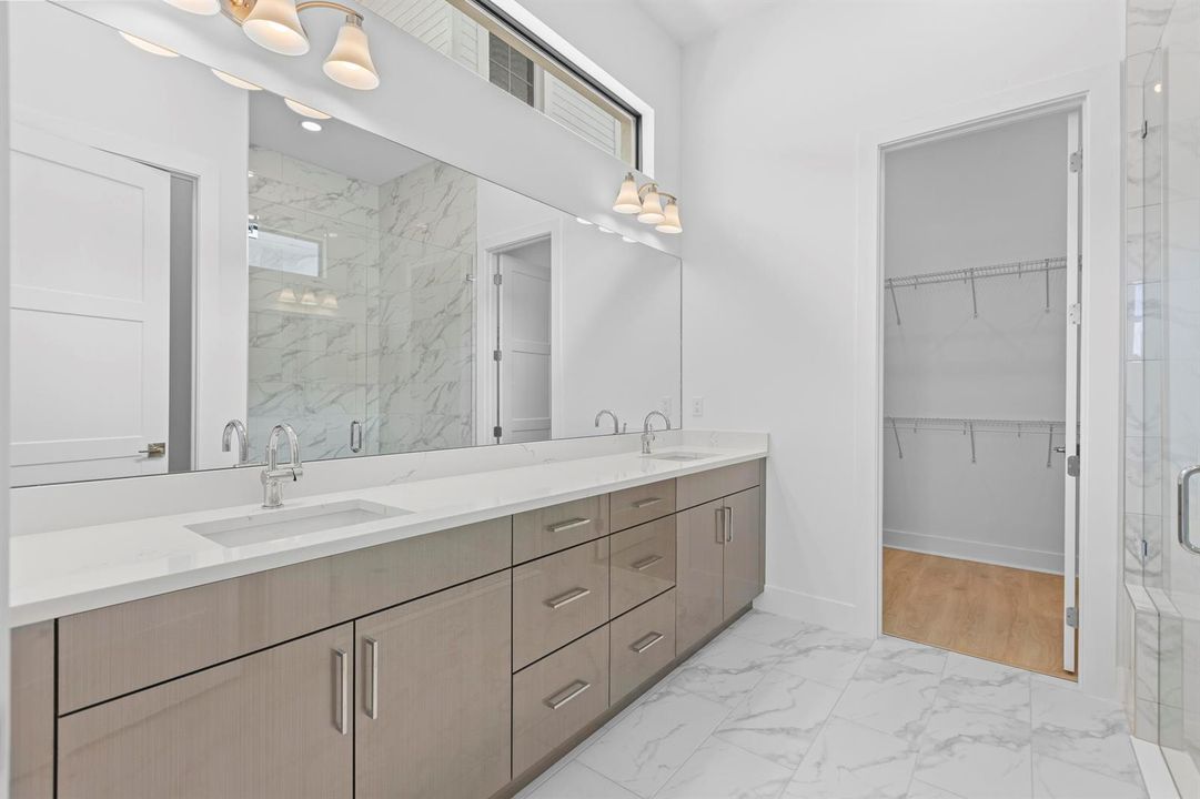 Owner's Bath