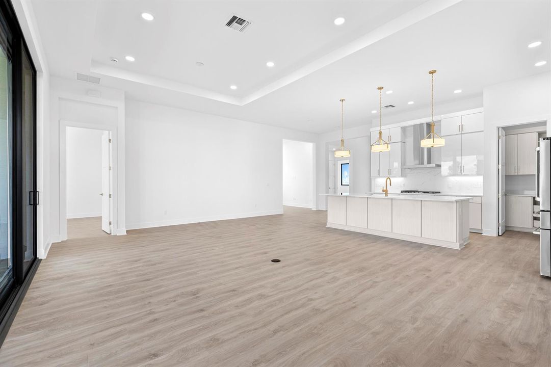 Kitchen-Great Room