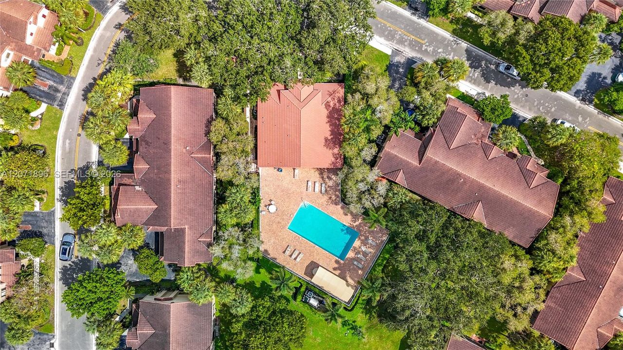 En Venta: $370,000 (2 camas, 2 baños, 1380 Pies cuadrados)