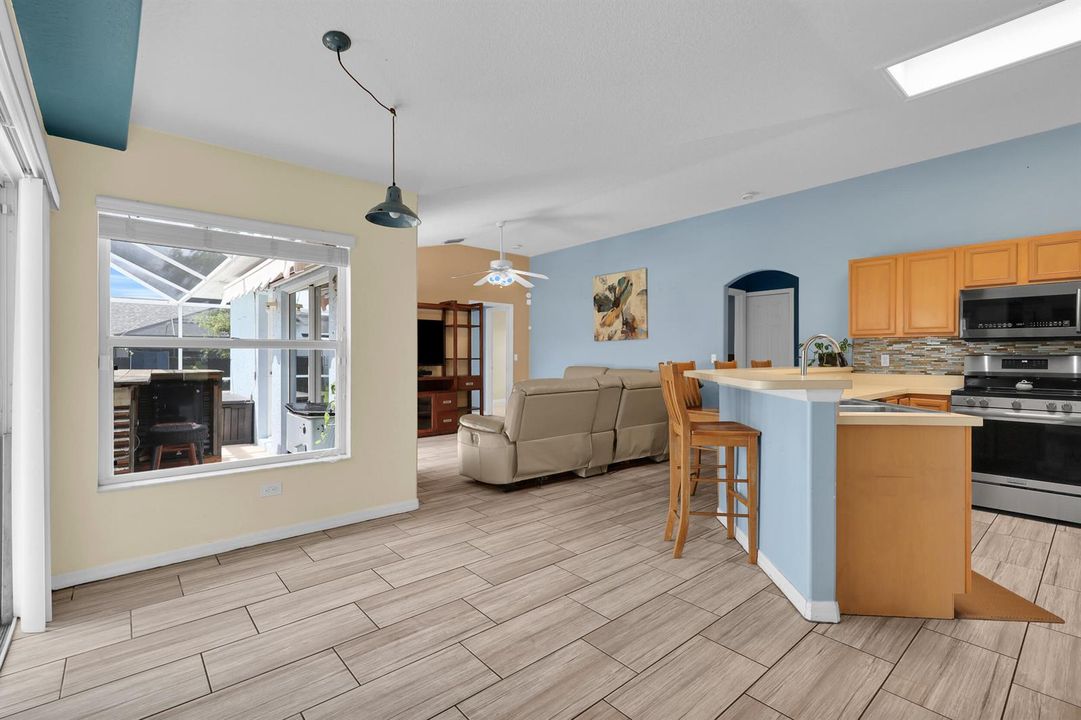 Breakfast Nook/Kitchen