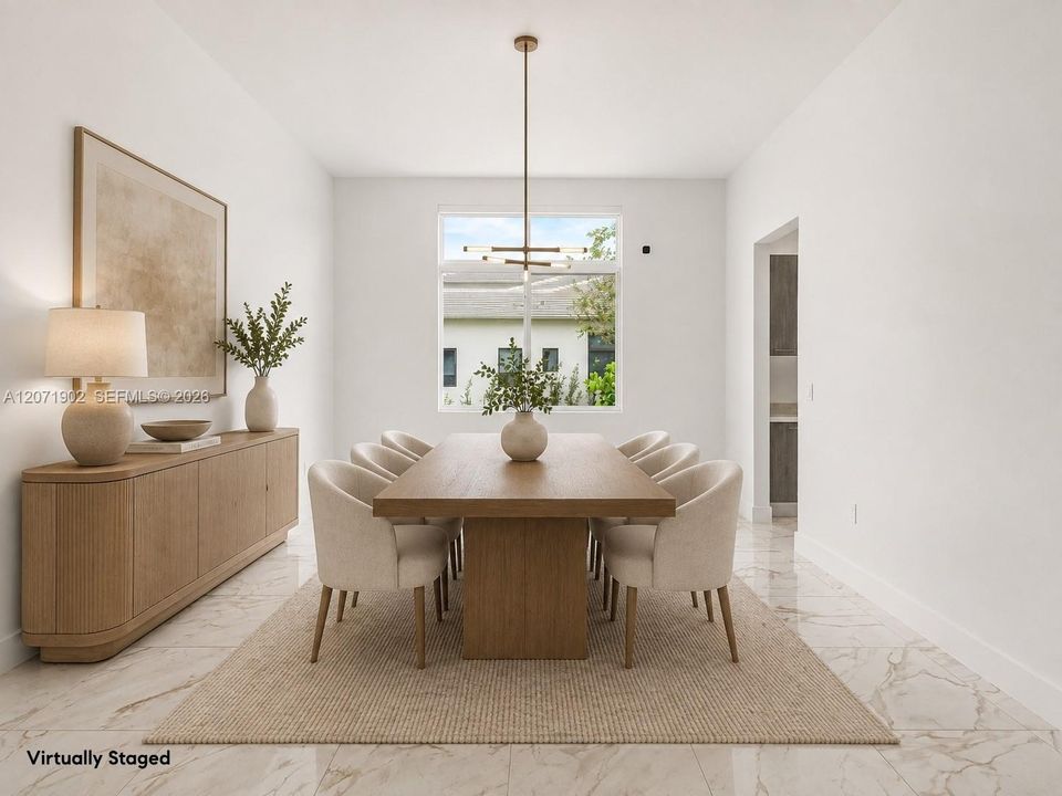 En Venta: $2,325,000 (5 camas, 4 baños, 5318 Pies cuadrados)