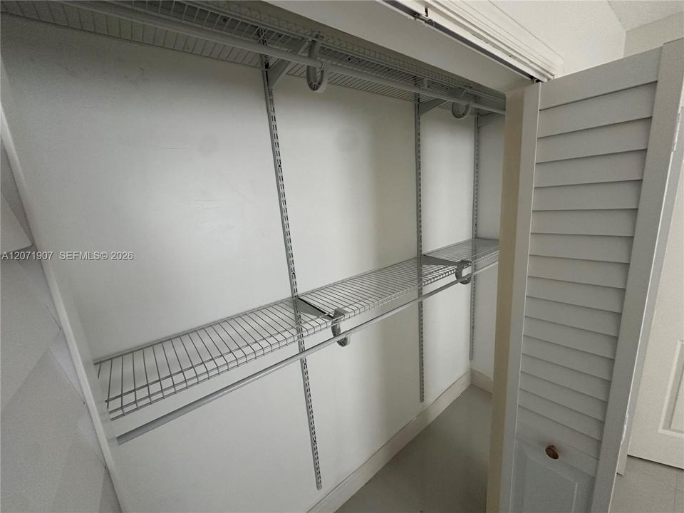 В аренду: $3,300 (3 спален, 2 ванн, 3504 Квадратных фут)