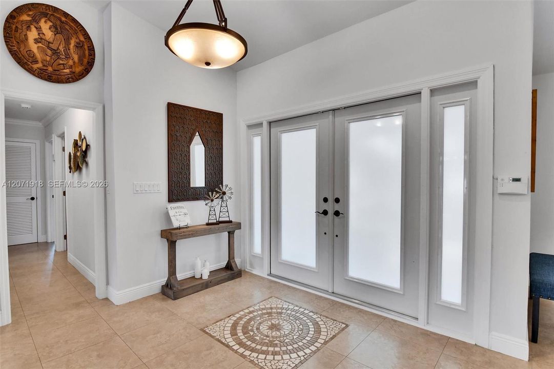 For Sale: $1,749,000 (5 beds, 2 baths, 3031 Square Feet)