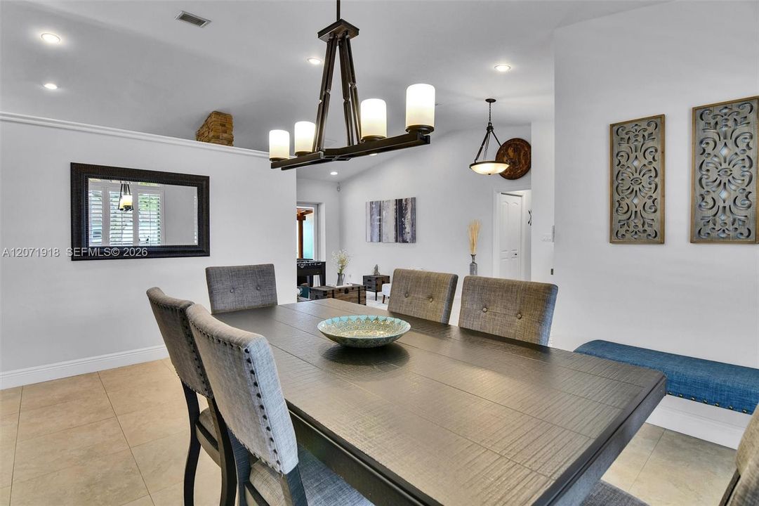 For Sale: $1,749,000 (5 beds, 2 baths, 3031 Square Feet)