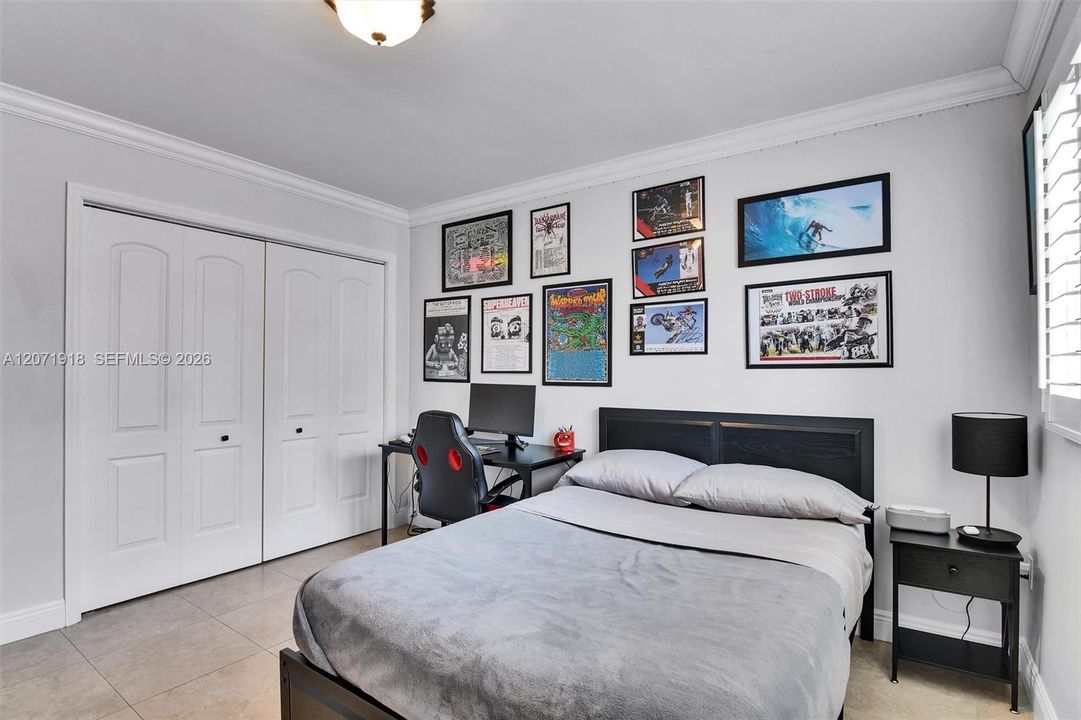 For Sale: $1,749,000 (5 beds, 2 baths, 3031 Square Feet)