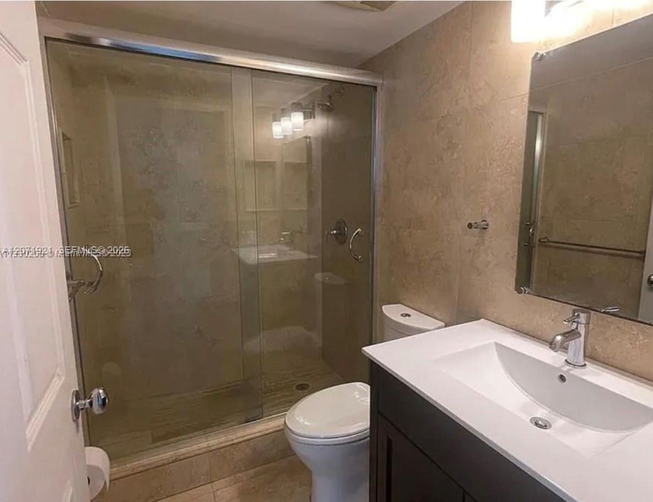 For Rent: $2,499 (1 beds, 1 baths, 689 Square Feet)