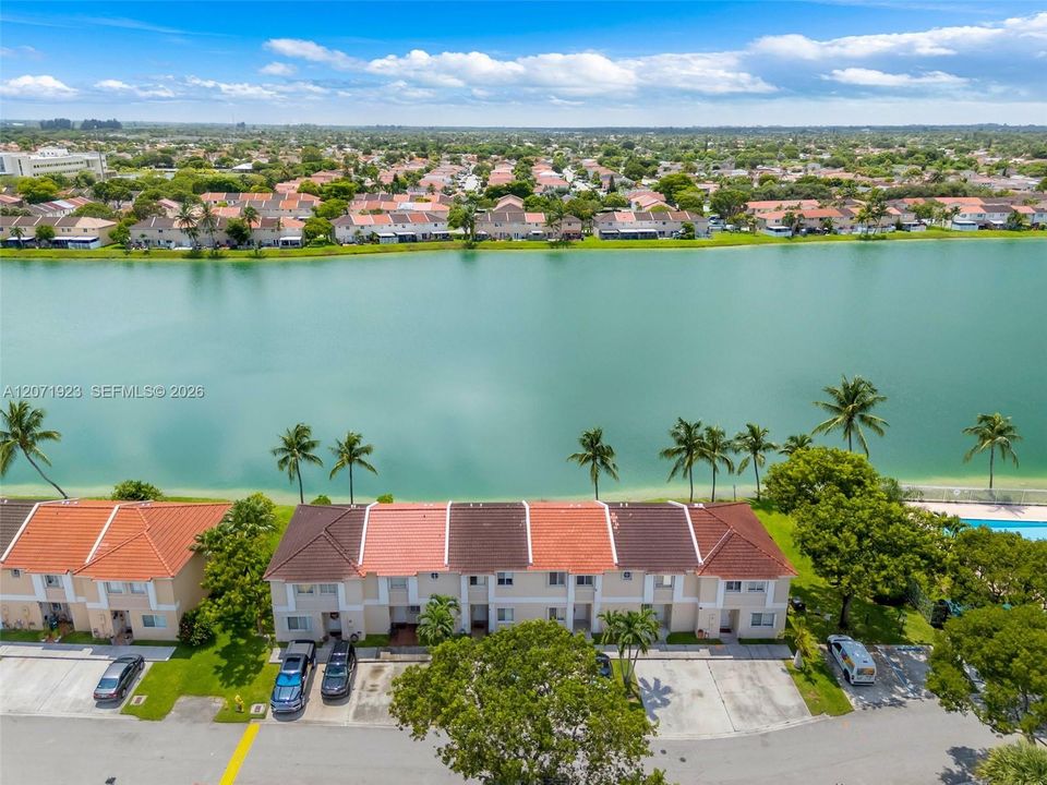 For Sale: $385,900 (3 beds, 2 baths, 1220 Square Feet)