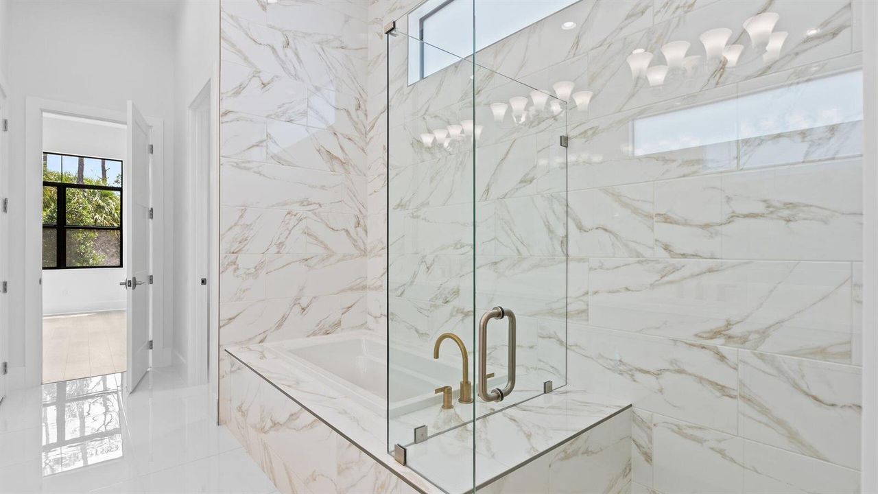 Owner's Bath