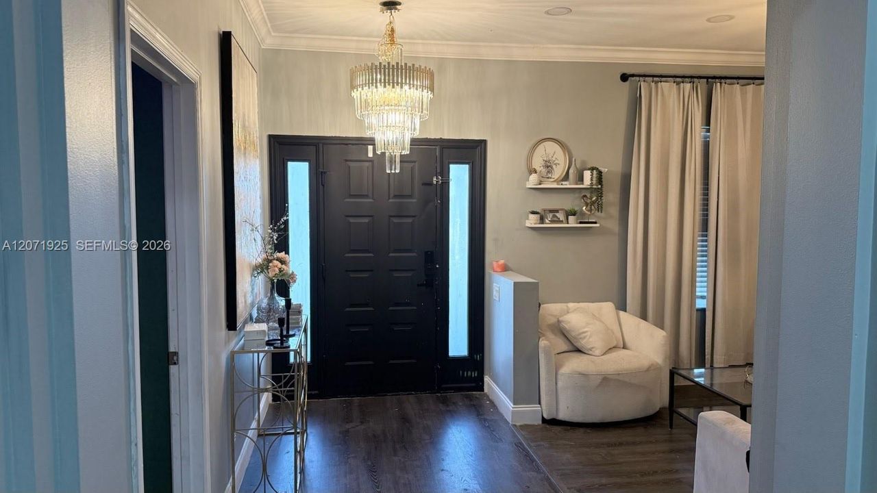 For Sale: $440,000 (4 beds, 2 baths, 2040 Square Feet)
