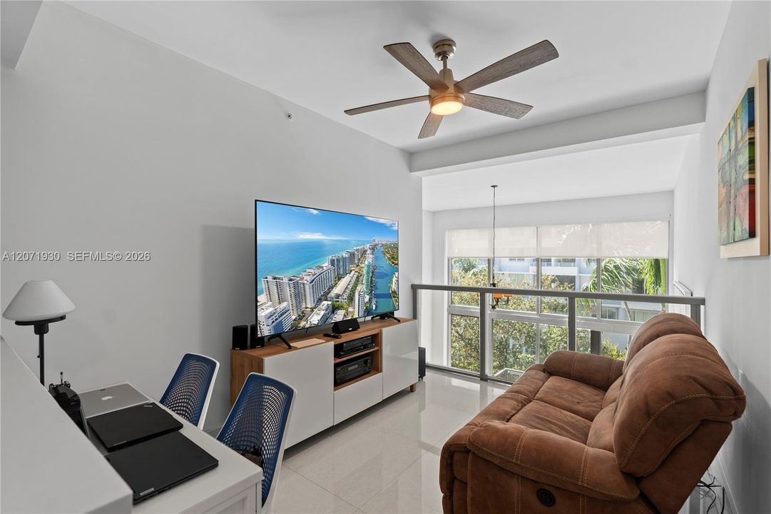 For Sale: $789,000 (2 beds, 2 baths, 1700 Square Feet)