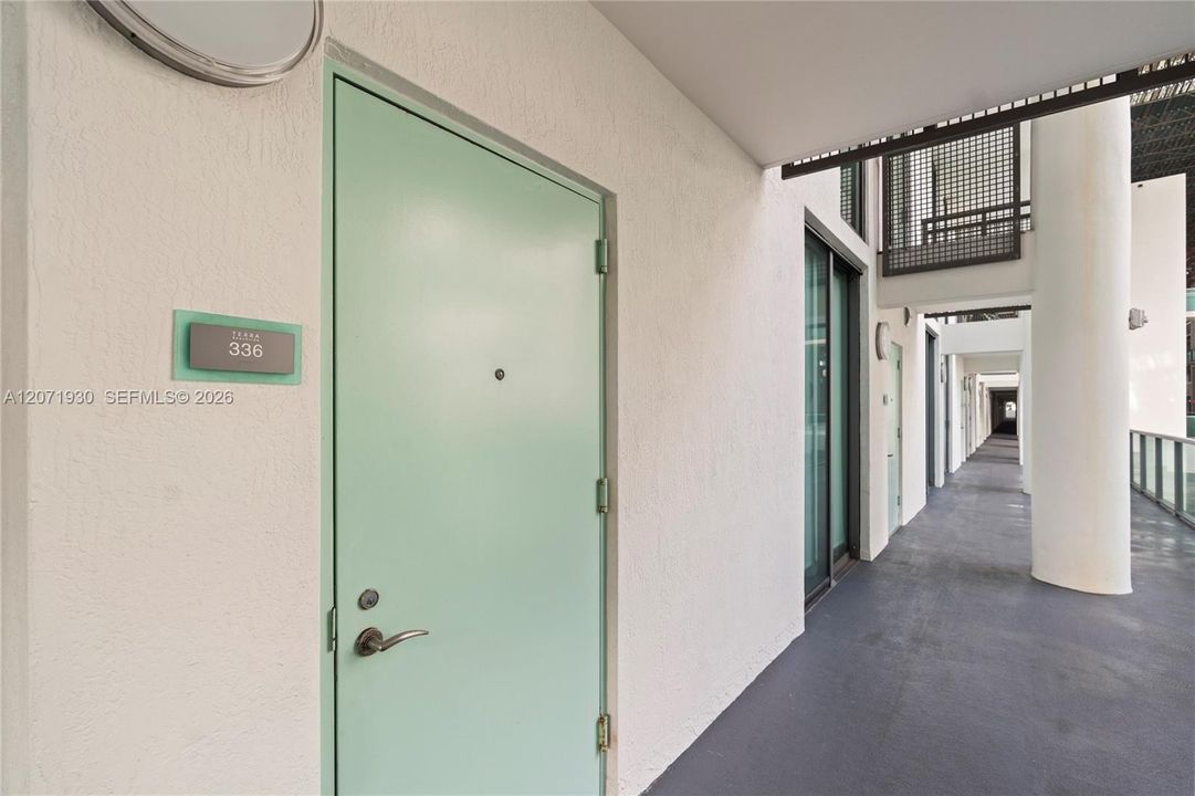 For Sale: $789,000 (2 beds, 2 baths, 1700 Square Feet)