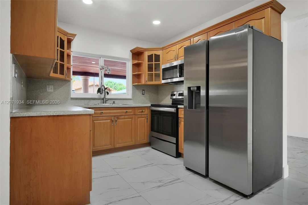 KITCHEN