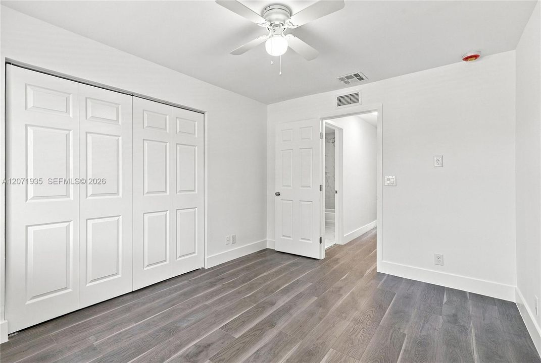 For Sale: $410,000 (3 beds, 2 baths, 1624 Square Feet)