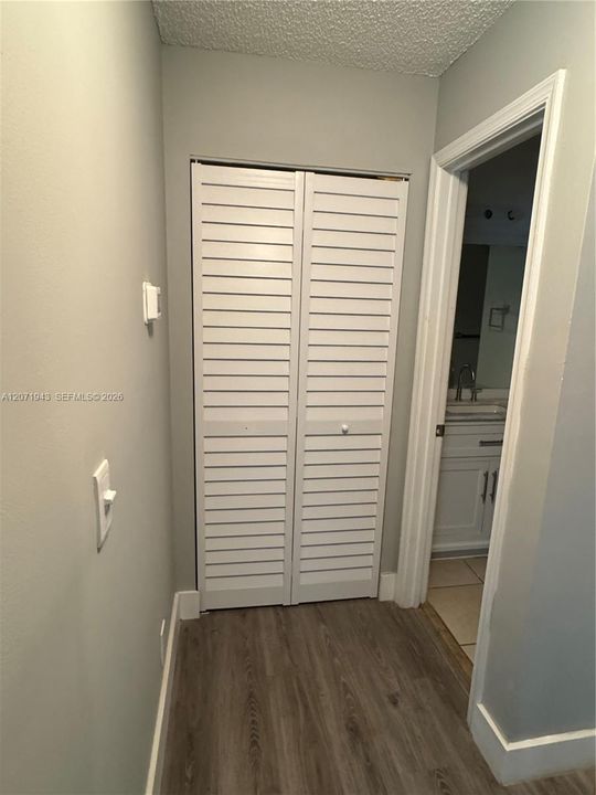 For Rent: $3,000 (3 beds, 2 baths, 1449 Square Feet)