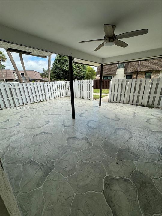 For Rent: $3,000 (3 beds, 2 baths, 1449 Square Feet)