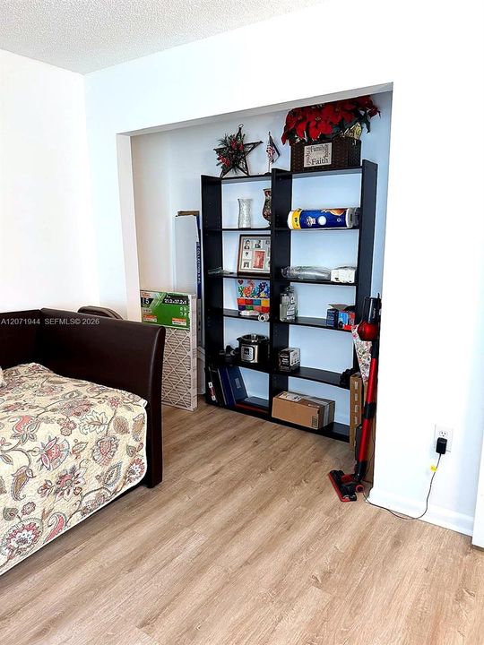En Venta: $165,000 (2 camas, 1 baños, 920 Pies cuadrados)