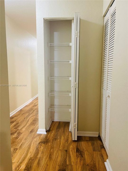 For Rent: $2,600 (3 beds, 2 baths, 1186 Square Feet)
