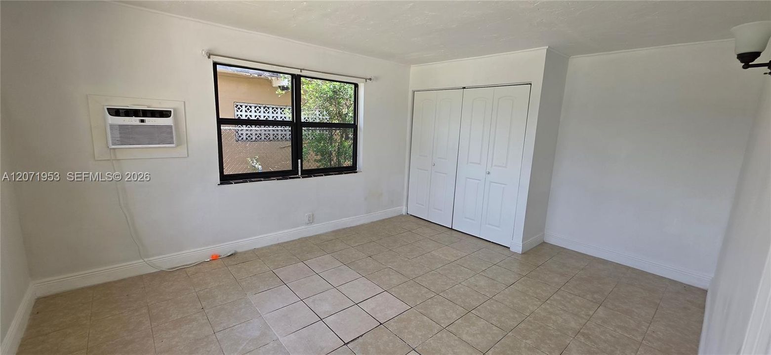 Bedroom #1