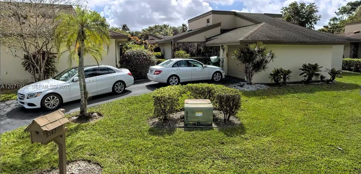 For Rent: $3,200 (3 beds, 2 baths, 2441 Square Feet)