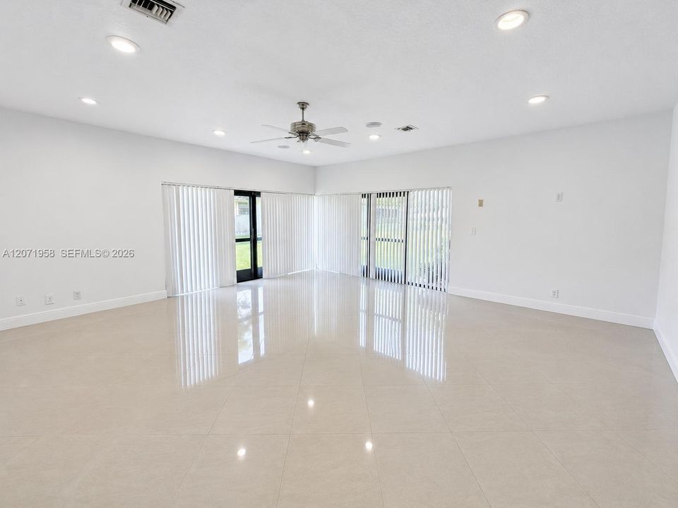 For Rent: $3,200 (3 beds, 2 baths, 2441 Square Feet)