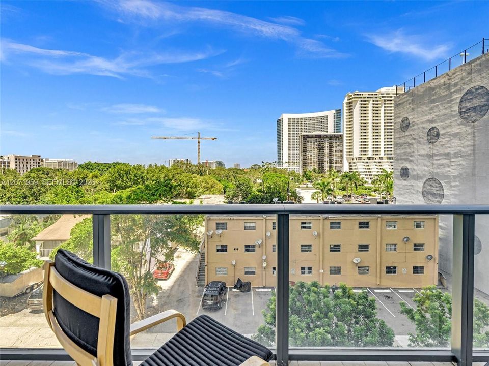 For Rent: $4,549 (3 beds, 2 baths, 1324 Square Feet)