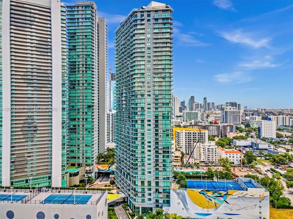 For Rent: $4,549 (3 beds, 2 baths, 1324 Square Feet)