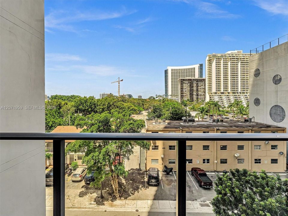 For Rent: $4,549 (3 beds, 2 baths, 1324 Square Feet)