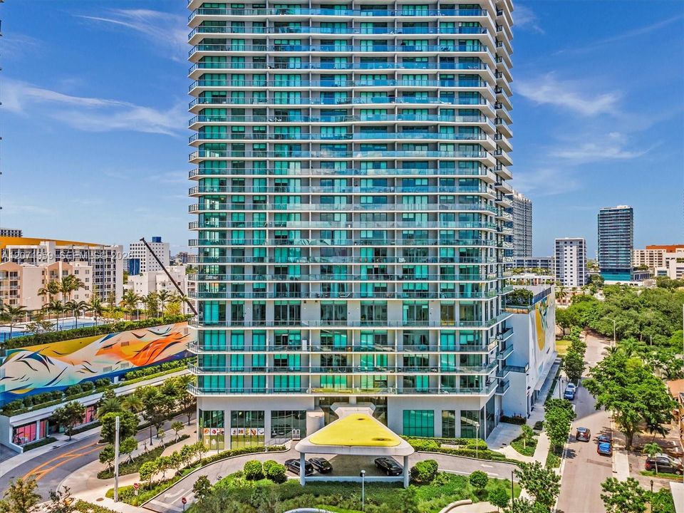 For Rent: $4,549 (3 beds, 2 baths, 1324 Square Feet)