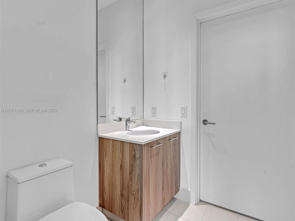 For Rent: $4,549 (3 beds, 2 baths, 1324 Square Feet)