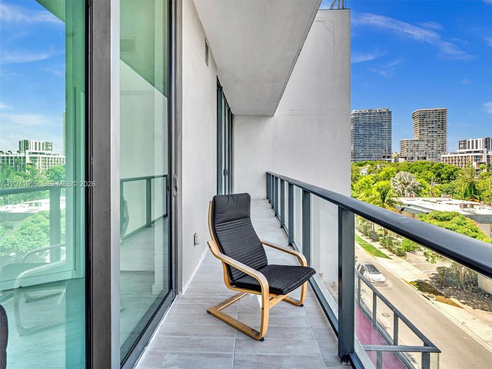 For Rent: $4,549 (3 beds, 2 baths, 1324 Square Feet)