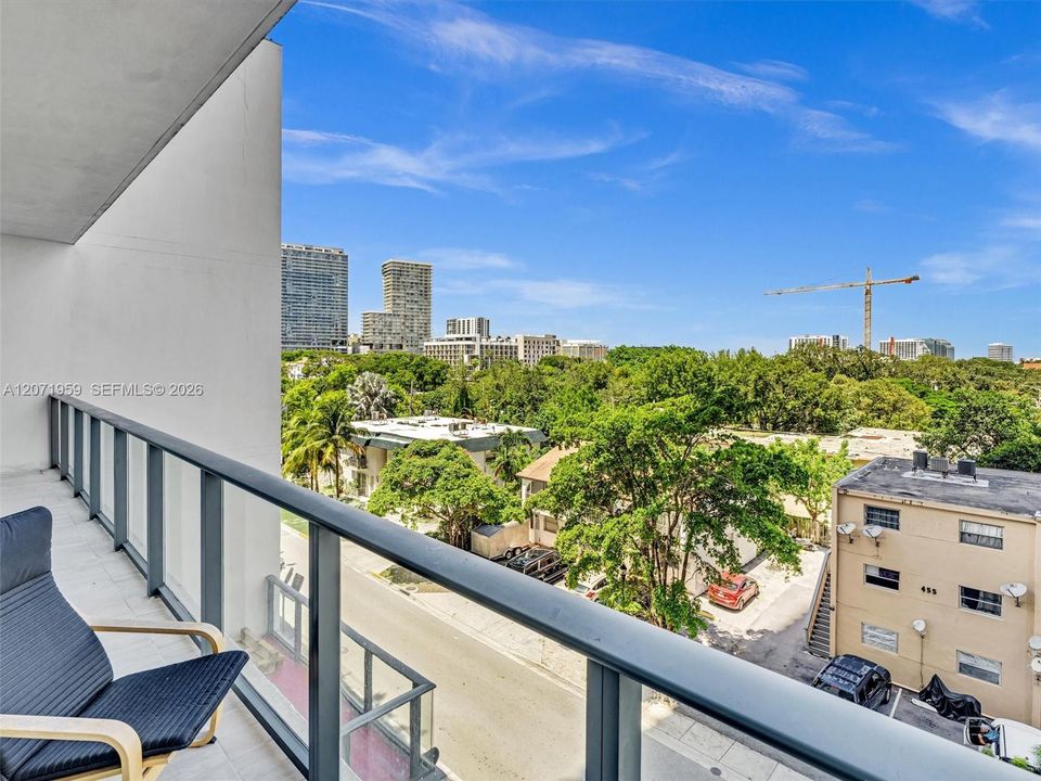 For Rent: $4,549 (3 beds, 2 baths, 1324 Square Feet)