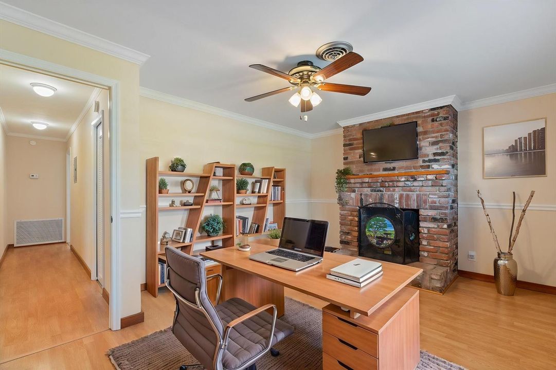26-2107 N 15th Ave Hollywood, FL-802