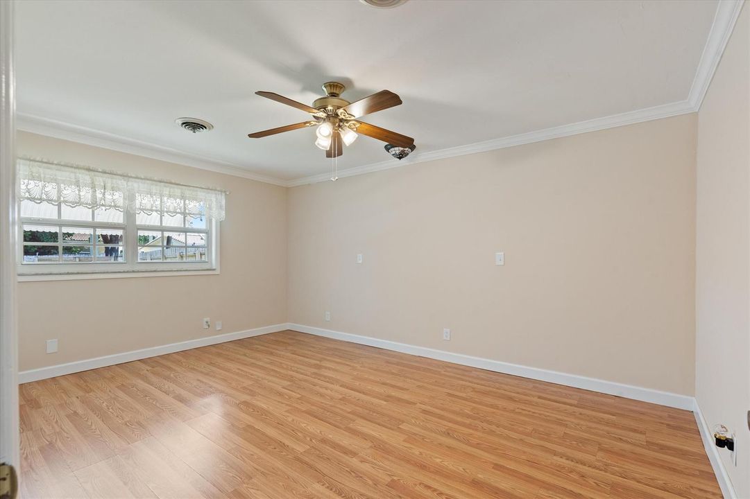 14-2107 N 15th Ave Hollywood, FL-117
