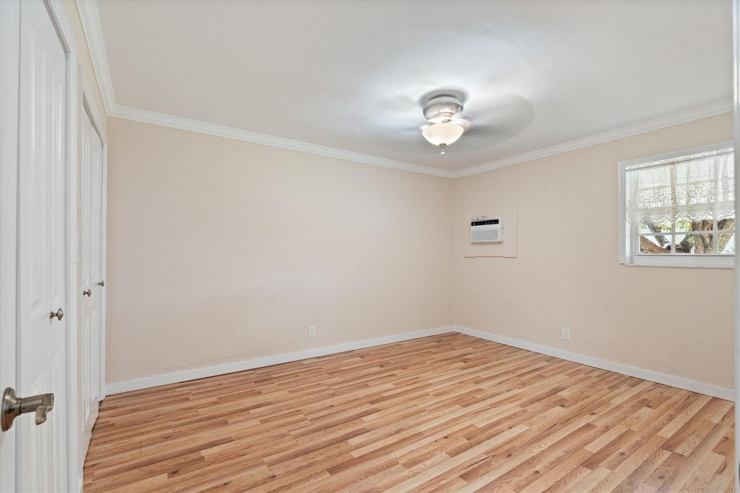 23-2107 N 15th Ave Hollywood, FL-113