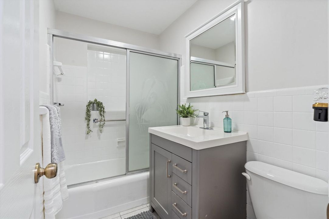 22-2107 N 15th Ave Hollywood, FL-110