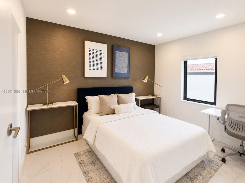 For Sale: $960,000 (3 beds, 2 baths, 1468 Square Feet)