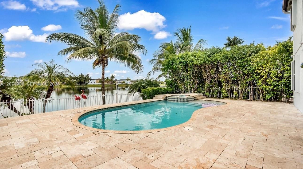 For Rent: $5,700 (4 beds, 3 baths, 2627 Square Feet)