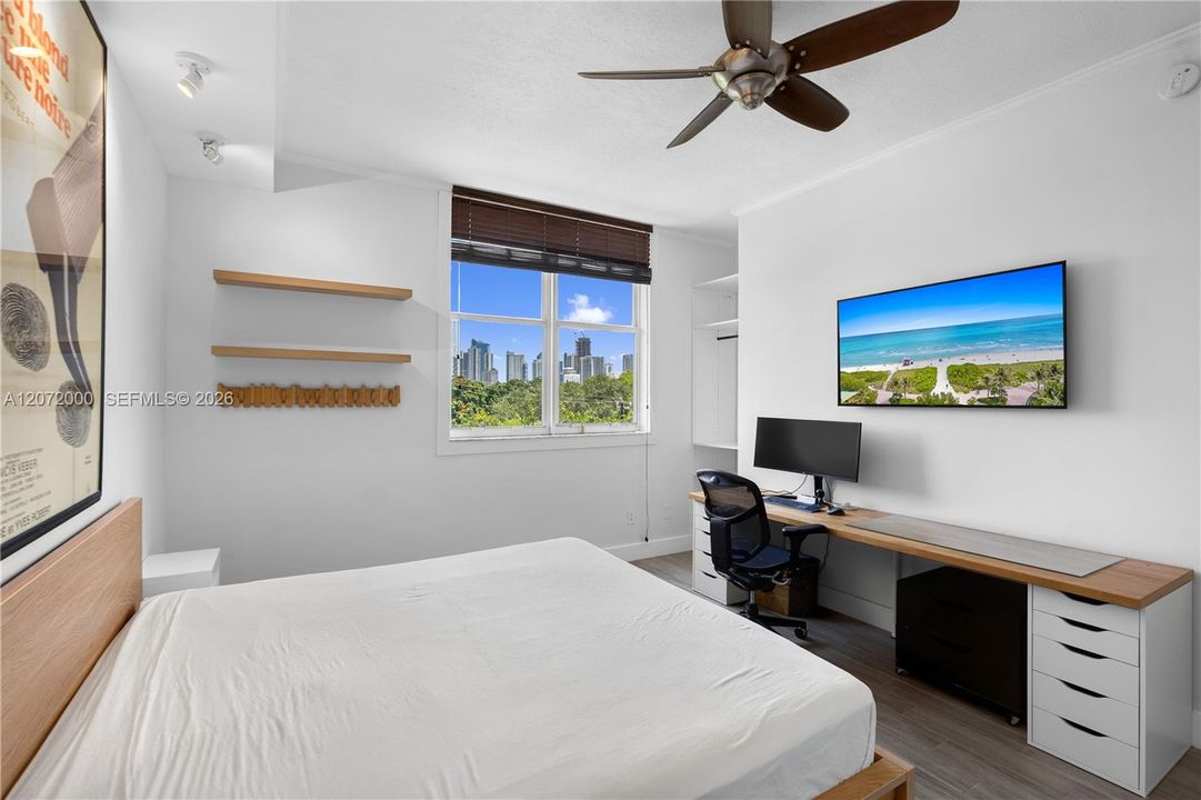 For Rent: $2,250 (1 beds, 1 baths, 788 Square Feet)