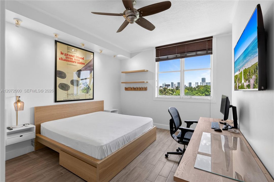 For Rent: $2,250 (1 beds, 1 baths, 788 Square Feet)