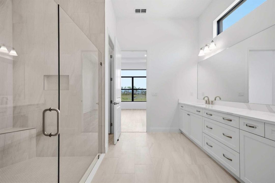 Owner's Bath